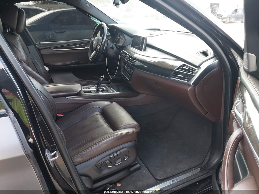 2018 BMW X5 VIN 5UXKT0C55J0V98688 IAAI salvage auction — LEFT SIDE, Salvage Title, sold $9,150 on 2026-07-08 (photo 5)