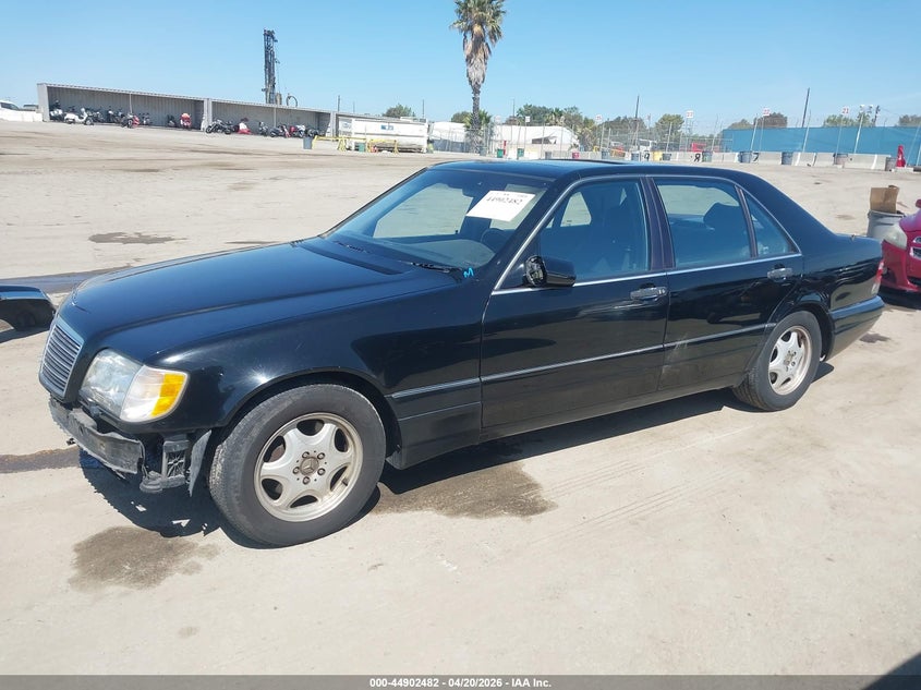 1998 Mercedes-benz S-klasse VIN WDBGA43G2WA382044 IAAI salvage auction — RIGHT FRONT, Salvage (California), sold $1,850 on 2026-07-16 (photo 2)