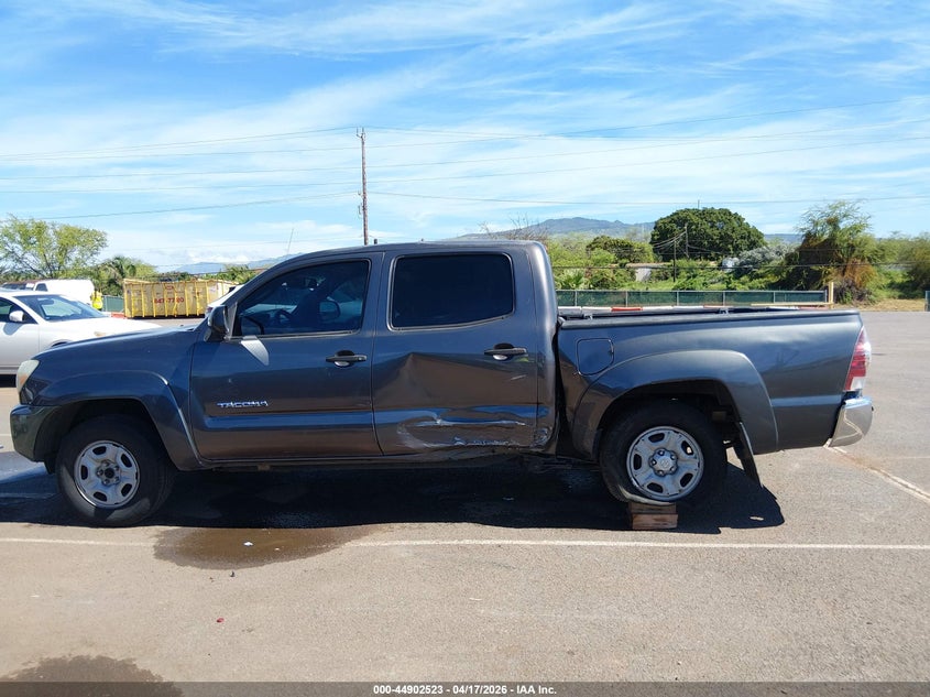 2013 Toyota Tacoma VIN 5TFJX4CN5DX030977 IAAI salvage auction — LEFT SIDE, Clear (Hawaii), sold $3,250 on 2026-07-28 (photo 6)