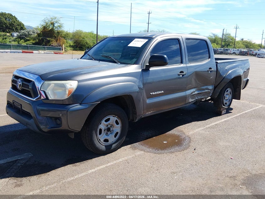 2013 Toyota Tacoma VIN 5TFJX4CN5DX030977 IAAI salvage auction — LEFT SIDE, Clear (Hawaii), sold $3,250 on 2026-07-28 (photo 2)