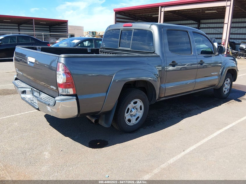 2013 Toyota Tacoma VIN 5TFJX4CN5DX030977 IAAI salvage auction — LEFT SIDE, Clear (Hawaii), sold $3,250 on 2026-07-28 (photo 4)