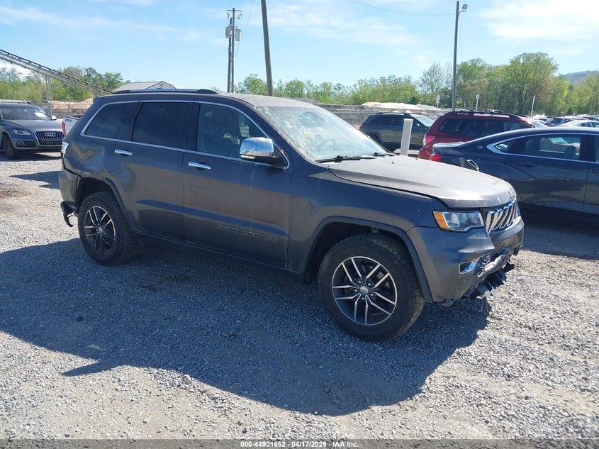2017 Jeep Grand cherokee VIN 1C4RJFBG9HC912332 IAAI salvage auction — FRONT END, Wait Title, sold $3,900 on 2026-07-24 (photo 1)