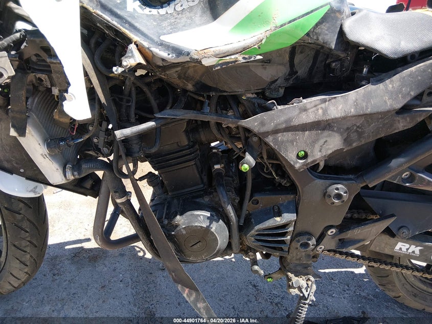 2012 Kawasaki Ninja VIN JKAEXMJ19CDAB7773 IAAI salvage auction — ROLLOVER, Salvage (Texas), sold $175 on 2026-07-08 (photo 9)