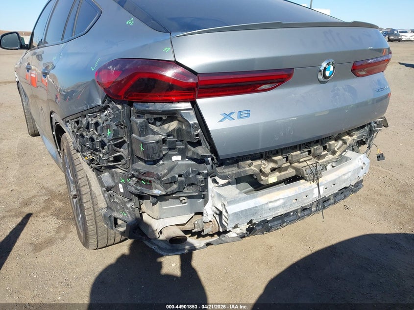 2025 BMW X6 VIN 5UX33EX03S9X00034 IAAI salvage auction — REAR END, Wait Title, sold $42,675 on 2026-07-20 (photo 6)