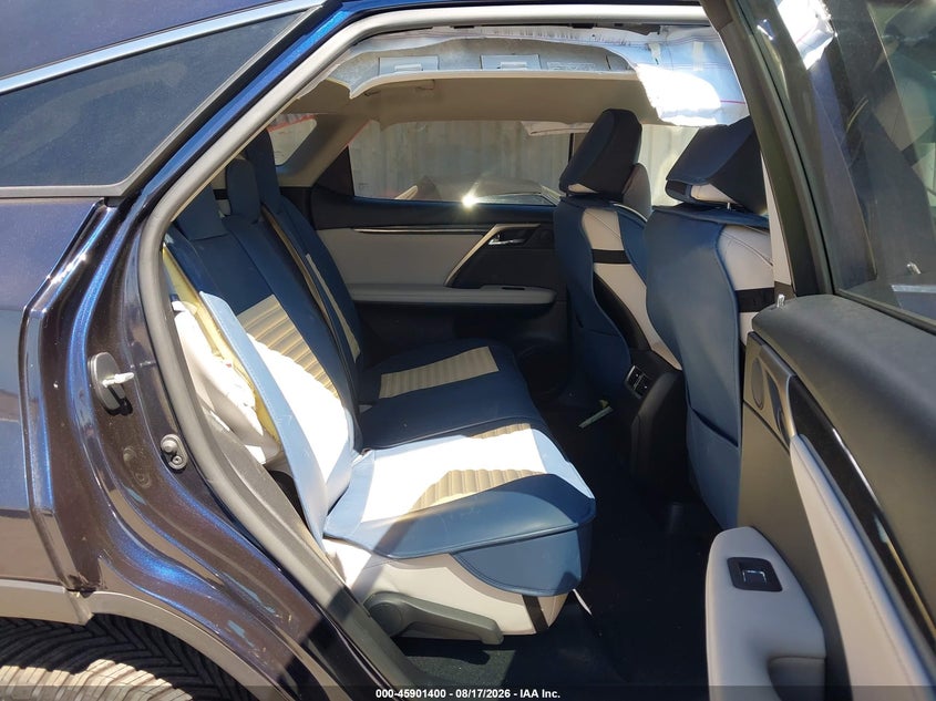 2022 Lexus Rx VIN 2T2AZMAAXNC226497 IAAI salvage auction — RIGHT FRONT, Salvage (California), sold $7,900 on 2026-08-30 (photo 8)
