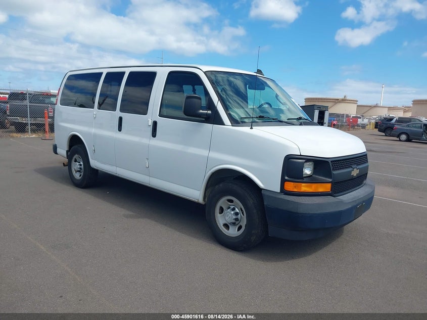 2017 Chevrolet Express 2500 VIN 1GNWGEFG3H1272305 — IAAI salvage auction photo