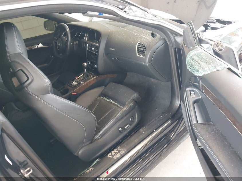 2014 Audi S5 VIN WAUCGAFR8EA015302 IAAI salvage auction — RIGHT SIDE, Salvage Title, sold $3,475 on 2026-09-10 (photo 5)