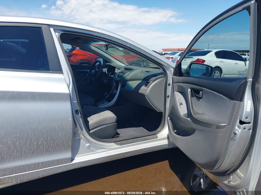 2011 Hyundai Elantra VIN KMHDH4AE8BU109504 IAAI salvage auction — REAR END, Salvage (Arizona), sold $1,150 on 2026-08-29 (photo 5)