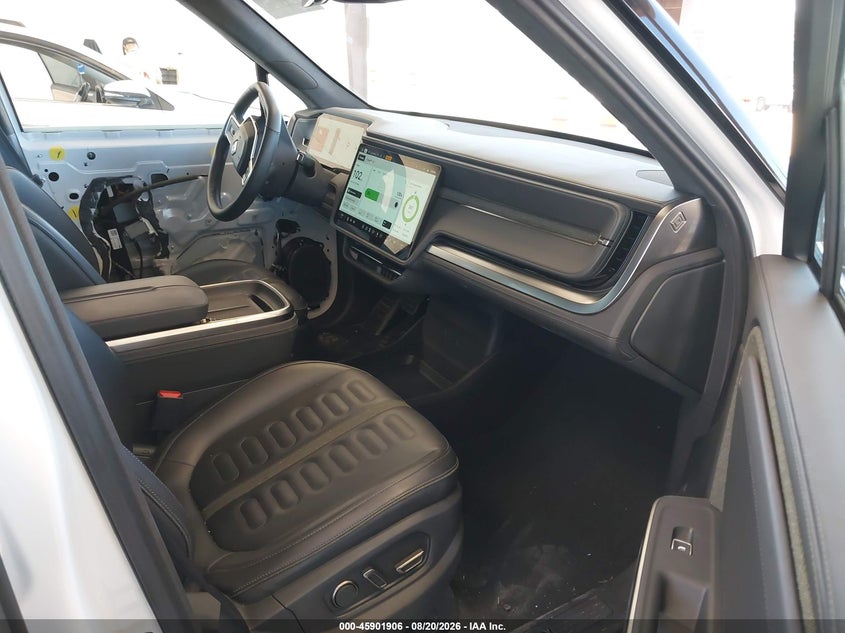 2025 Rivian R1s VIN 7PDSGBBAXSN047220 IAAI salvage auction — FRONT END, Wait Title, sold $27,550 on 2026-09-10 (photo 5)
