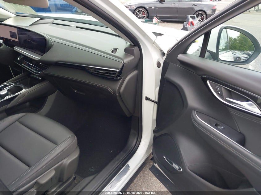 2024 Buick Envision VIN LRBFZME45RD021949 IAAI salvage auction — FRONT END, Wait Title, sold $7,200 on 2026-10-07 (photo 5)