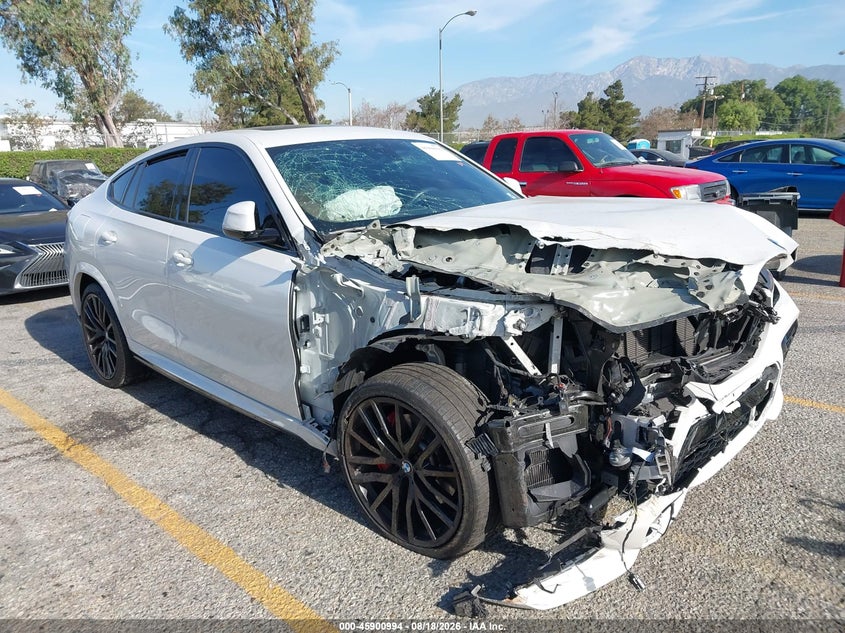 2022 BMW X6 VIN 5UXCY6C03N9J38136 — IAAI salvage auction photo