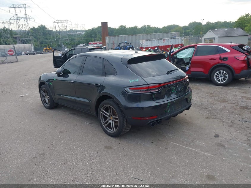 2020 Porsche Macan VIN WP1AB2A59LLB31417 IAAI salvage auction — REAR END, Salvage (Pennsylvania), sold $14,000 on 2026-10-09 (photo 3)