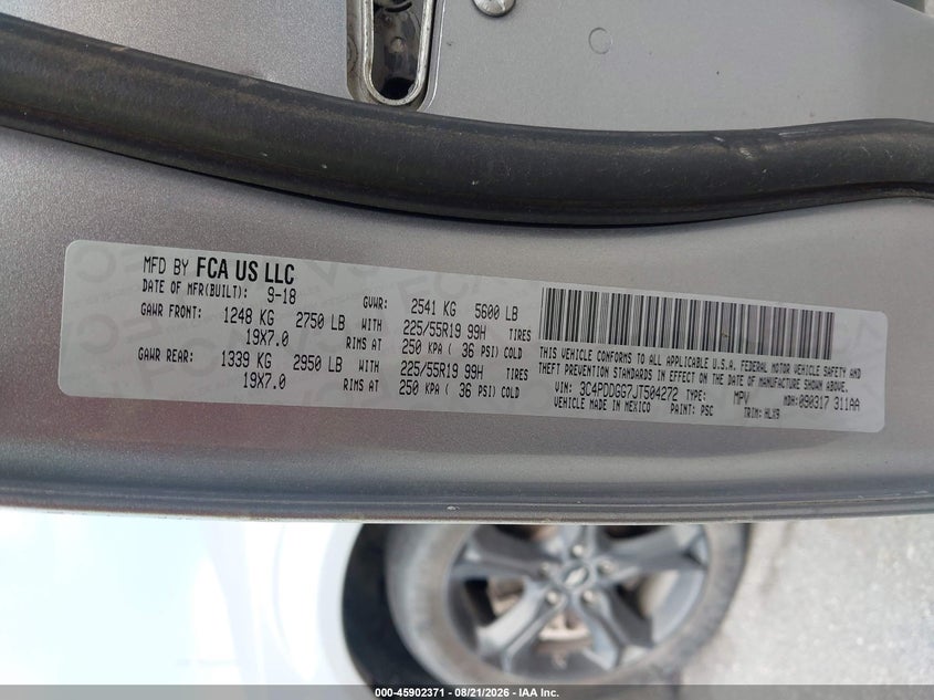 2018 Dodge Journey VIN 3C4PDDGG7JT504272 IAAI salvage auction — NORMAL WEAR, Wait Title, sold $825 on 2026-08-30 (photo 9)