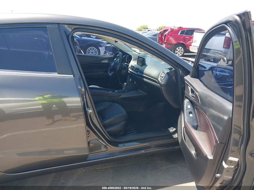2017 Mazda 3 VIN JM1BN1W3XH1136708 IAAI salvage auction — SIDE, Salvage (Arizona), sold $4,150 on 2026-09-08 (photo 5)