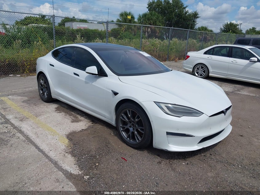 2021 Tesla Model s VIN 5YJSA1E59MF428141 — IAAI salvage auction photo