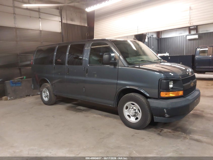 2017 Chevrolet Express 2500 VIN 1GAWGEFF2H1248540 — IAAI salvage auction photo