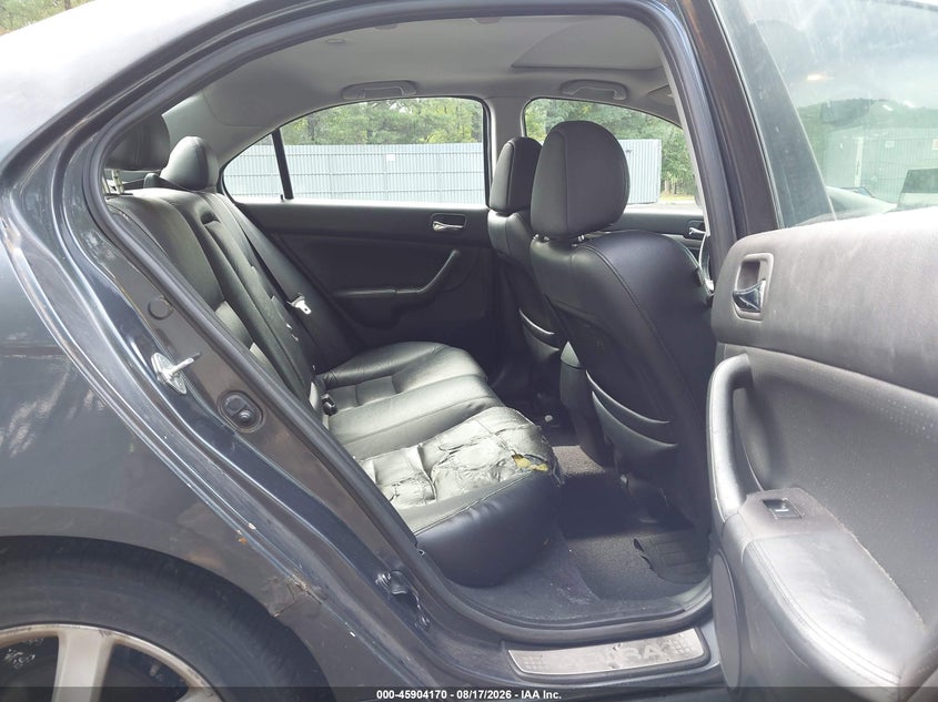 2005 Acura Tsx VIN JH4CL96825C010362 IAAI salvage auction — NORMAL WEAR, Clear (New Jersey), sold $425 on 2026-09-10 (photo 8)