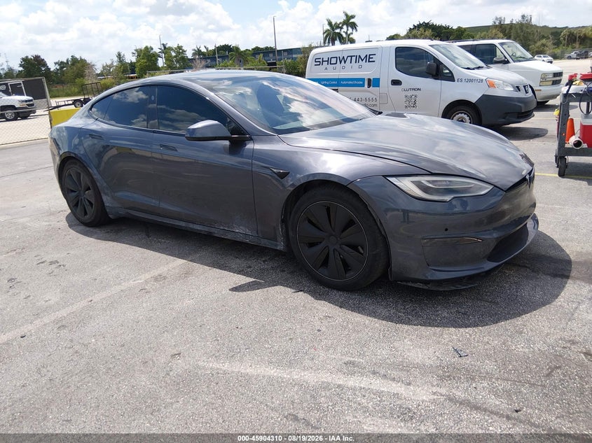 2021 Tesla Model s VIN 5YJSA1E50MF428271 — IAAI salvage auction photo