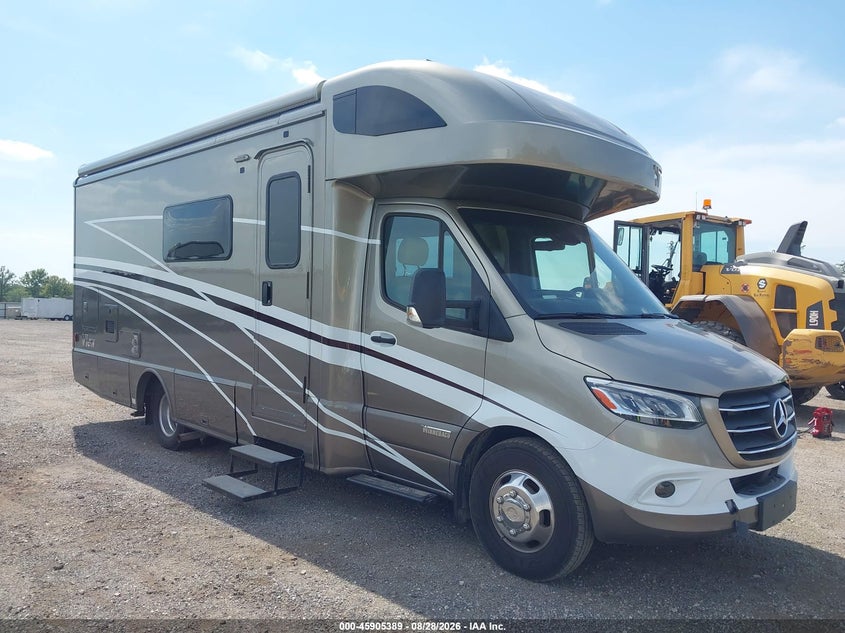 2024 Mercedes-Benz Sprinter VIN W1X8N33Y0PN247393 — IAAI salvage auction photo