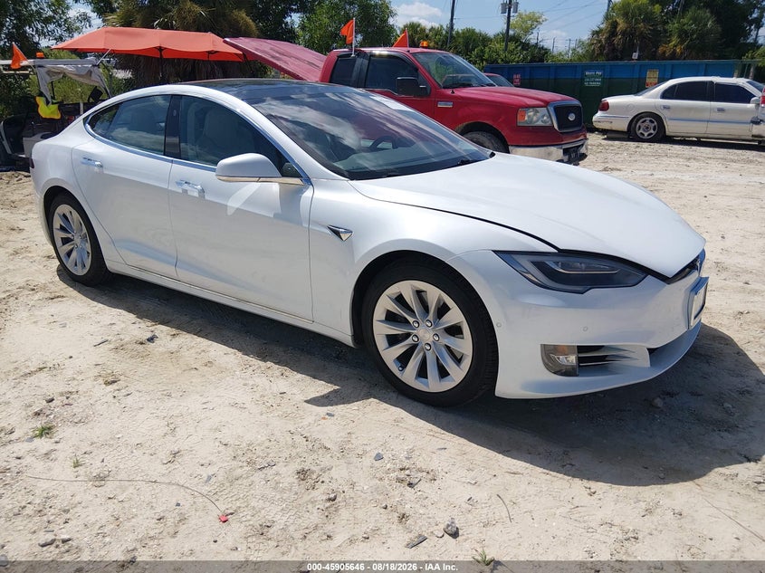 2018 Tesla Model s VIN 5YJSA1E24JF264363 — IAAI salvage auction photo