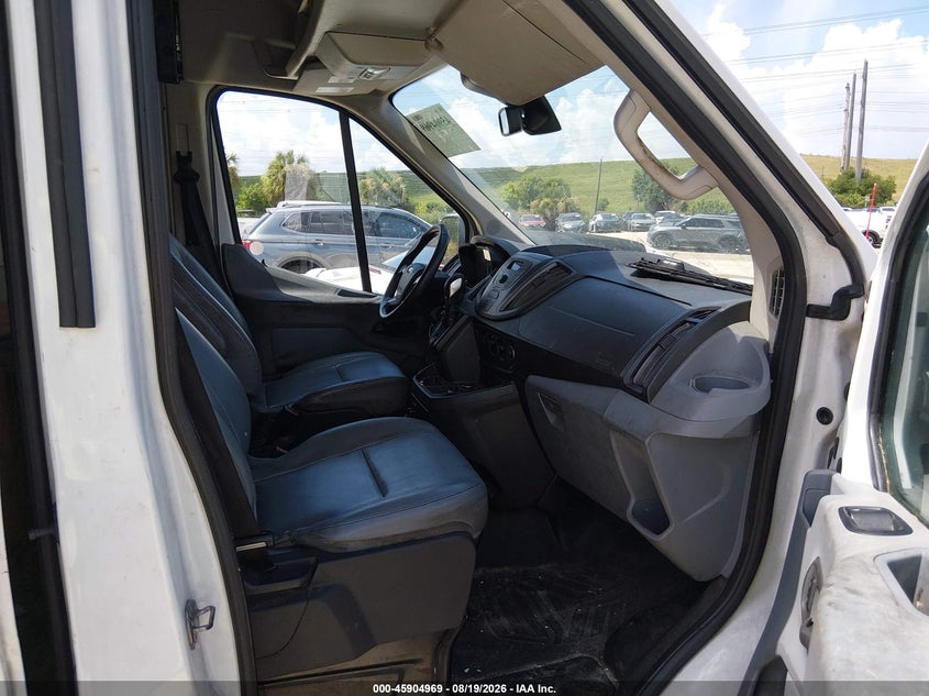 2018 Ford Transit VIN 1FTBF4XV8JKA91878 IAAI salvage auction — NORMAL WEAR, Clear (Florida), sold $75 on 2026-09-07 (photo 5)