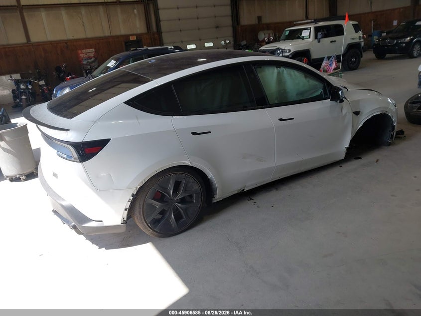 2026 Tesla Model y VIN 7SAYGDET6TA618597 IAAI salvage auction — SUSPENSION, Mv-907A (New York), sold $12,900 on 2026-09-02 (photo 4)