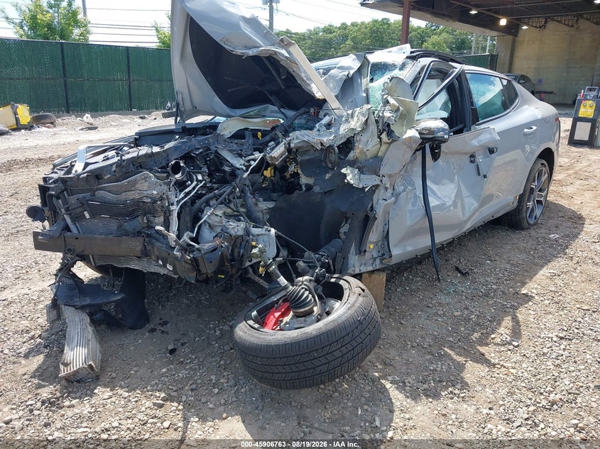 2019 Kia Stinger VIN KNAE55LC9K6059698 IAAI salvage auction — FRONT END, Wait Title, sold $1,000 on 2026-09-11 (photo 2)