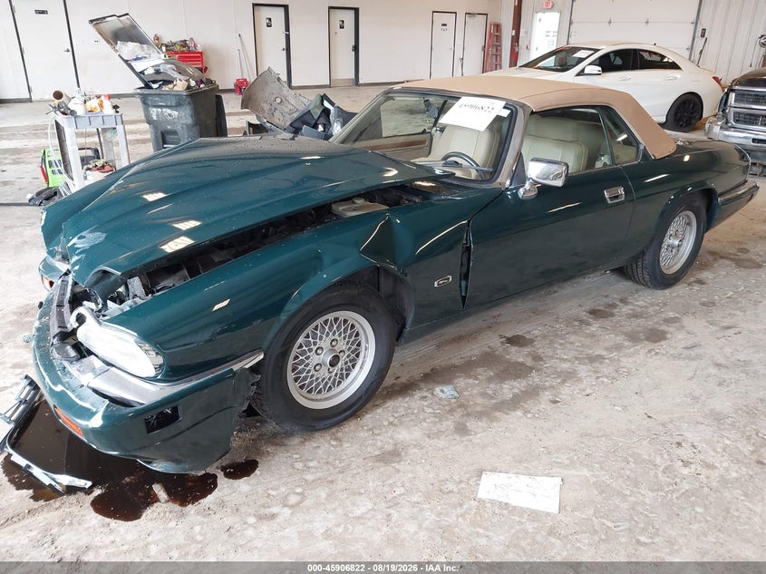 1994 Jaguar Xjs VIN SAJNX2745RC194561 IAAI salvage auction — FRONT END, Clear (Michigan), sold $1,150 on 2026-09-06 (photo 2)