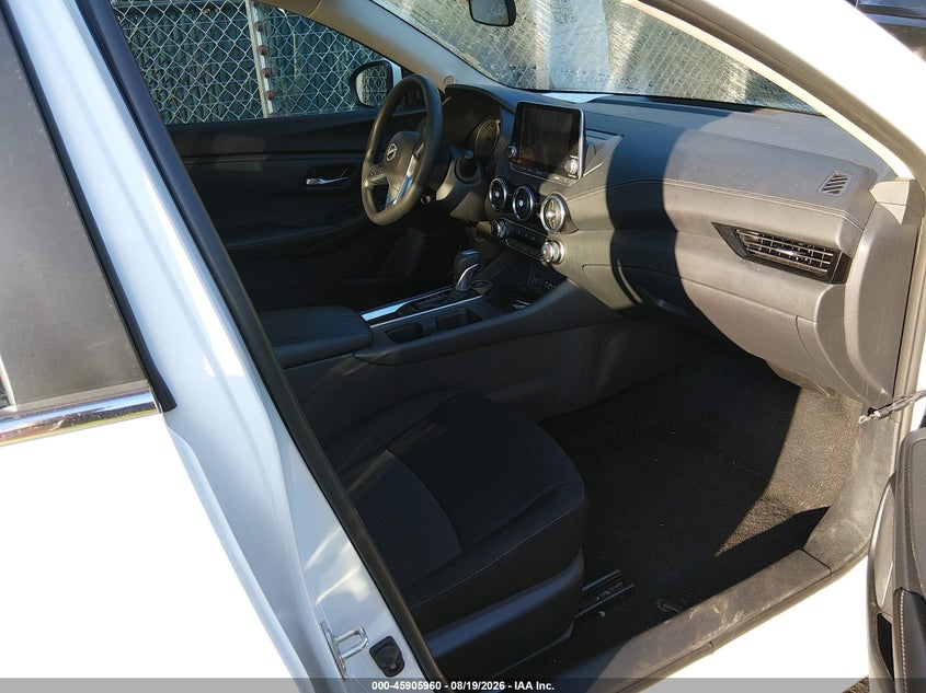 2025 Nissan Sentra VIN 3N1AB8CV8SY357734 IAAI salvage auction — RIGHT FRONT, Salvage Title, sold $13,200 on 2026-08-22 (photo 5)