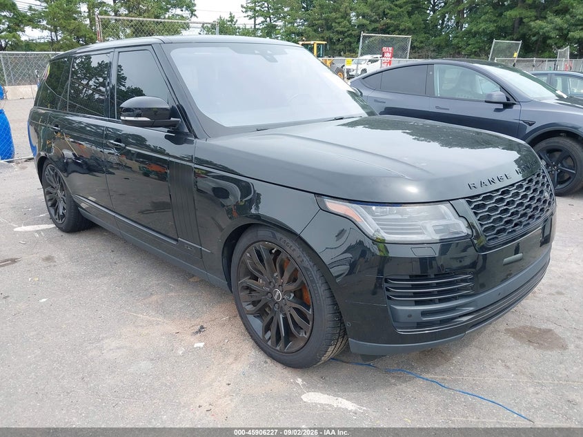 2018 Land rover RANGE ROVER VIN SALGS5RE0JA382202 IAAI salvage auction — THEFT, Salvage Title, sold $11,900 on 2026-10-05 (photo 1)