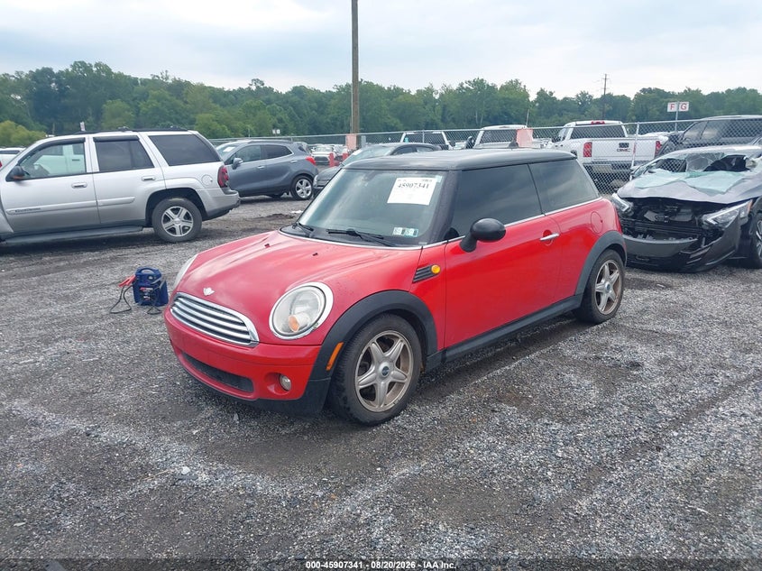 2009 Mini Cooper VIN WMWMF33549TT69056 IAAI salvage auction — NORMAL WEAR, Clear (Pennsylvania), sold $250 on 2026-09-23 (photo 2)