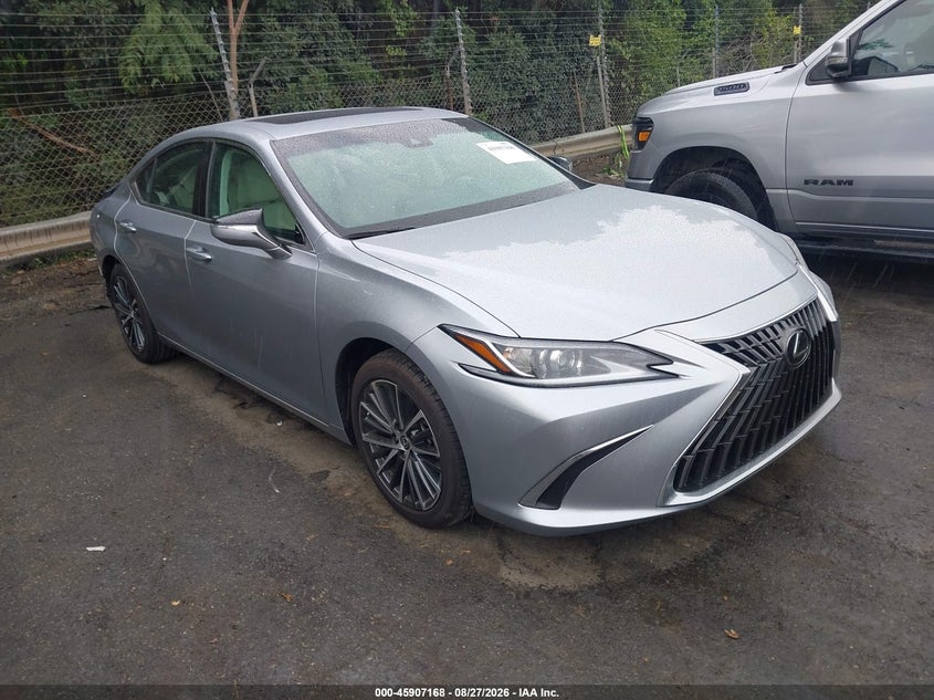 2025 Lexus ES VIN 58ADZ1B11SU215955 — IAAI salvage auction photo