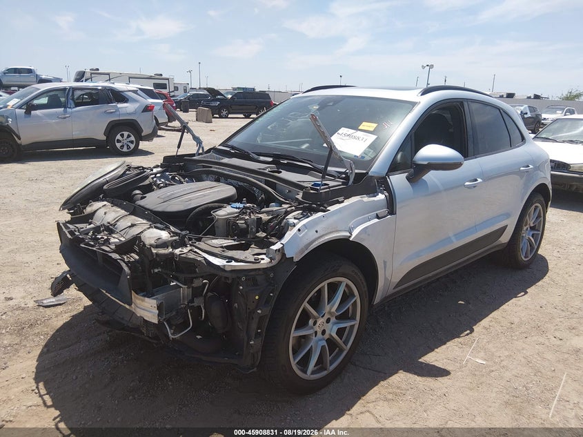 2018 Porsche Macan VIN WP1AA2A51JLB13946 IAAI salvage auction — LEFT FRONT, Salvage (Texas), sold $6,100 on 2026-08-26 (photo 6)
