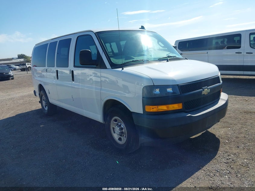 2018 Chevrolet Express 2500 VIN 1GAWGEFG1J1282287 — IAAI salvage auction photo