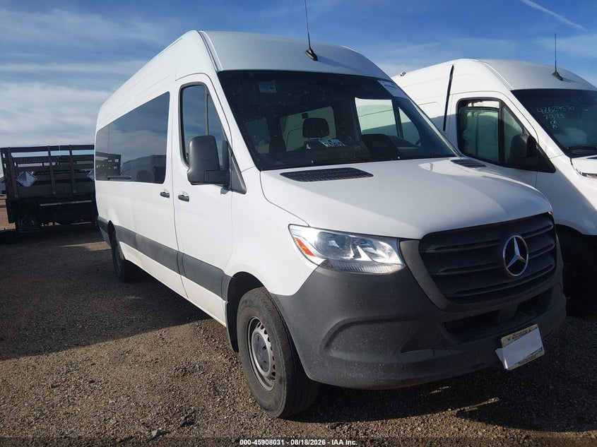 2025 Mercedes-benz Sprinter VIN W1Z4KGHY3ST214665 IAAI salvage auction — FRONT END, Salvage Title, sold $38,200 on 2026-08-25 (photo 1)