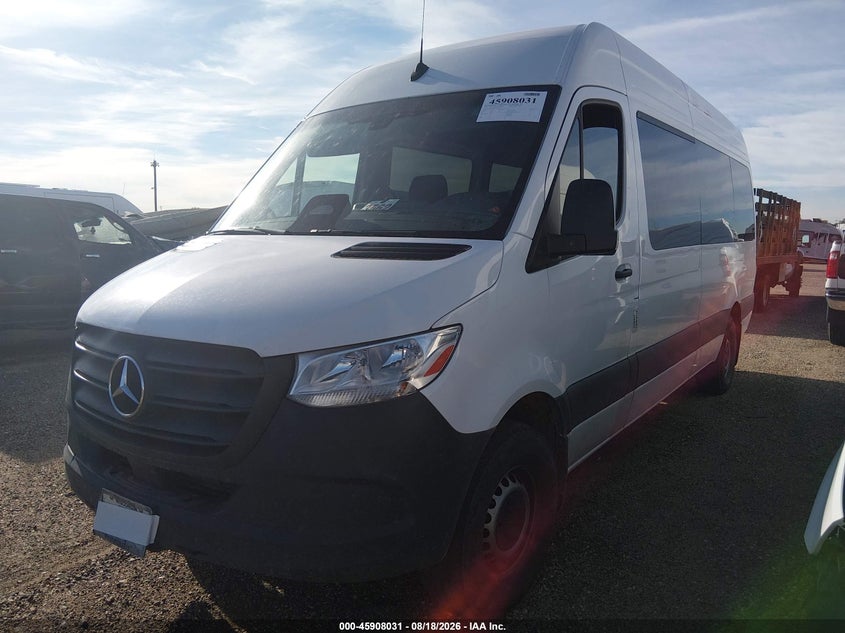 2025 Mercedes-benz Sprinter VIN W1Z4KGHY3ST214665 IAAI salvage auction — FRONT END, Salvage Title, sold $38,200 on 2026-08-25 (photo 2)