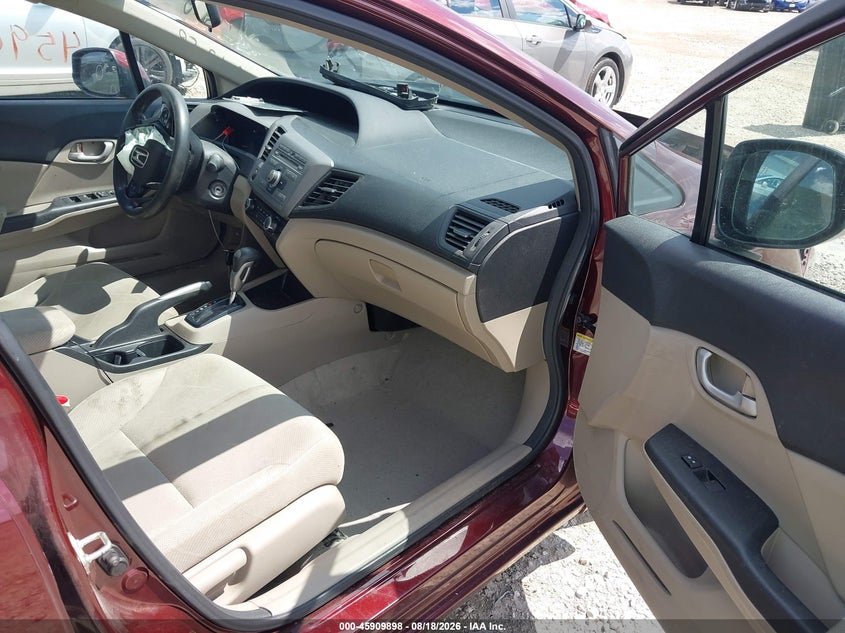 2012 Honda Civic VIN 19XFB2F56CE070715 IAAI salvage auction — FRONT END, Wait Title, sold $975 on 2026-09-11 (photo 5)
