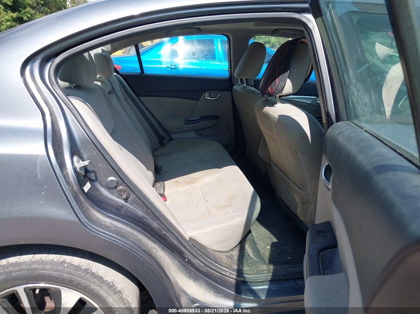 2013 Honda Civic VIN 19XFB2F86DE037287 IAAI salvage auction — NORMAL WEAR, Original (Ohio), sold $525 on 2026-09-01 (photo 8)