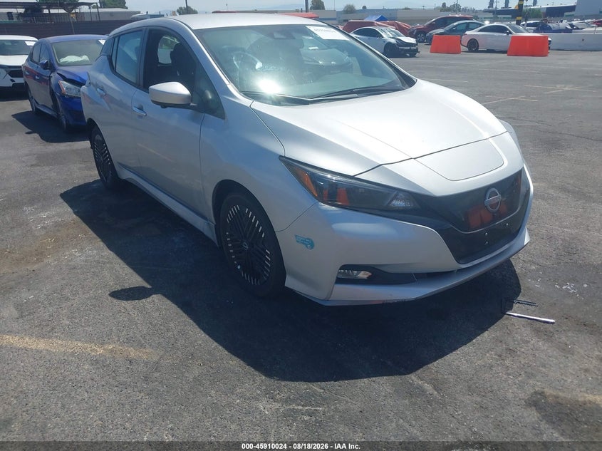 2025 Nissan Leaf VIN 1N4CZ1CV4SC561633 — IAAI salvage auction photo