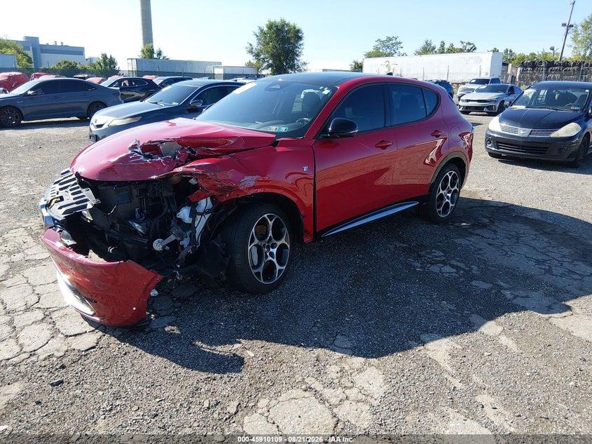 2024 Alfa romeo Tonale VIN ZASPATCW4R3047366 IAAI salvage auction — LEFT FRONT, Wait Title, sold $7,125 on 2026-09-04 (photo 2)