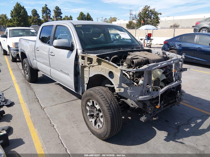 2018 Toyota Tacoma VIN 3TMDZ5BN4JM037788 — IAAI salvage auction photo