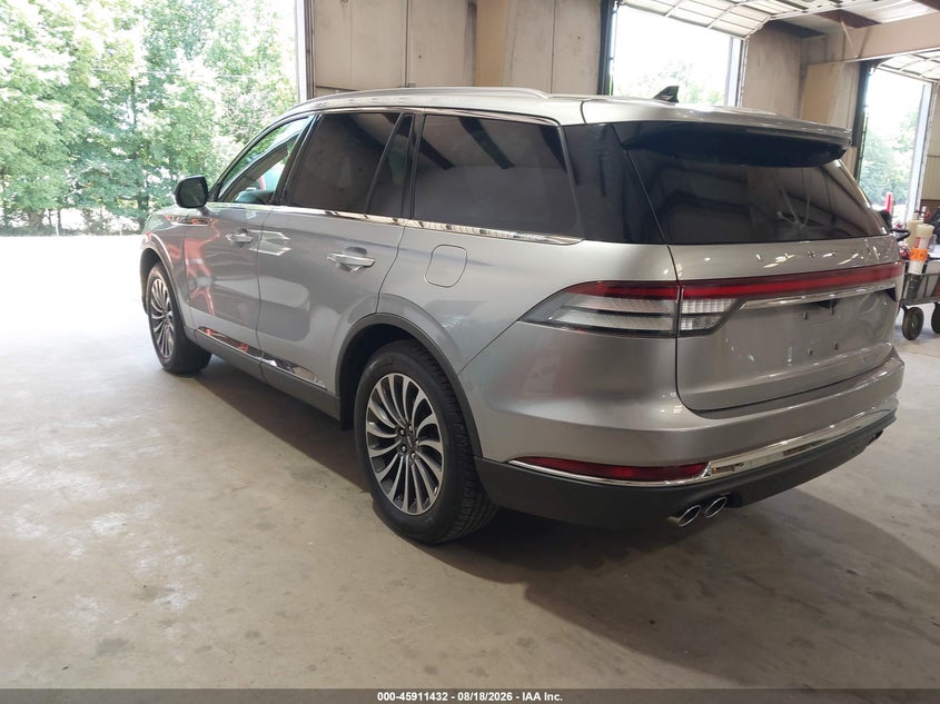 2021 Lincoln Aviator VIN 5LM5J7XC8MGL03447 IAAI salvage auction — RIGHT SIDE, Salvage (North Carolina), sold $7,800 on 2026-09-10 (photo 3)