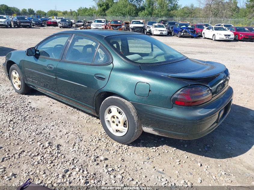 2001 Pontiac Grand prix VIN 1G2WK52J01F236416 IAAI salvage auction — NORMAL WEAR, Clear-Endorsement (Wisconsin), sold $825 on 2026-09-03 (photo 3)
