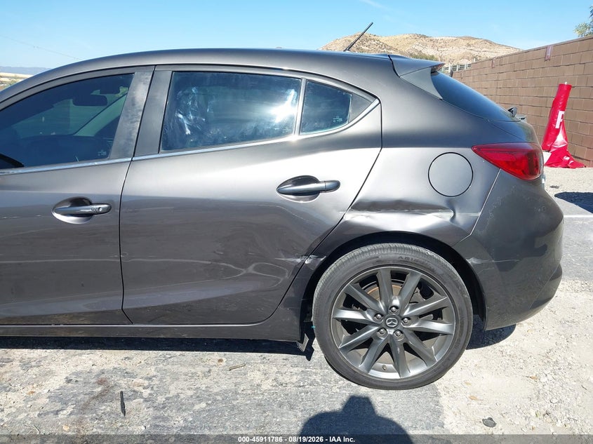2018 Mazda 3 VIN 3MZBN1L36JM269590 IAAI salvage auction — SIDE, Wait Title, sold $2,700 on 2026-08-29 (photo 6)