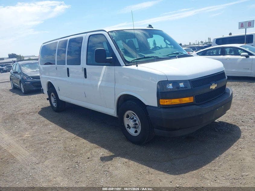 2018 Chevrolet Express 2500 VIN 1GAWGEFG5J1281708 — IAAI salvage auction photo