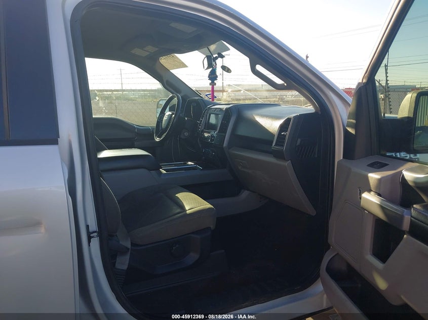 2018 Ford F-150 VIN 1FTEW1EG6JKC22936 IAAI salvage auction — LEFT & RIGHT, Original (Texas), sold $4,850 on 2026-09-10 (photo 5)