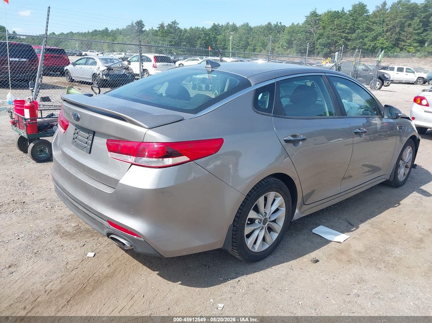 2018 Kia Optima VIN 5XXGT4L31JG268686 IAAI salvage auction — NORMAL WEAR, Wait Title, sold $1,300 on 2026-09-02 (photo 4)