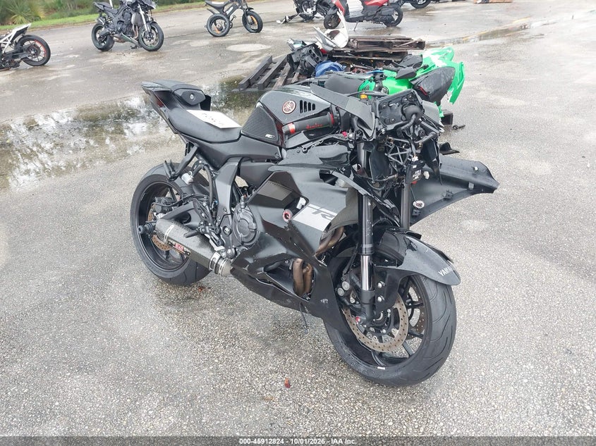 2025 Yamaha Yzfr7 VIN JYARM38E3SA016117 IAAI salvage auction — ALL OVER, Rebuildable (Florida), sold $700 on 2026-10-15 (photo 1)