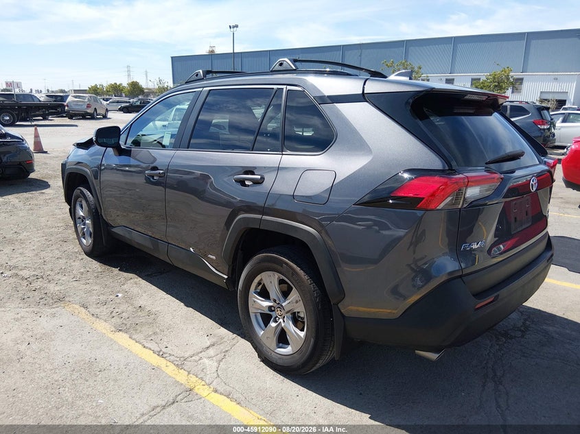 2024 Toyota Rav 4 VIN 4T3RWRFVXRU130082 IAAI salvage auction — RIGHT FRONT, Wait Title, sold $12,700 on 2026-09-21 (photo 3)