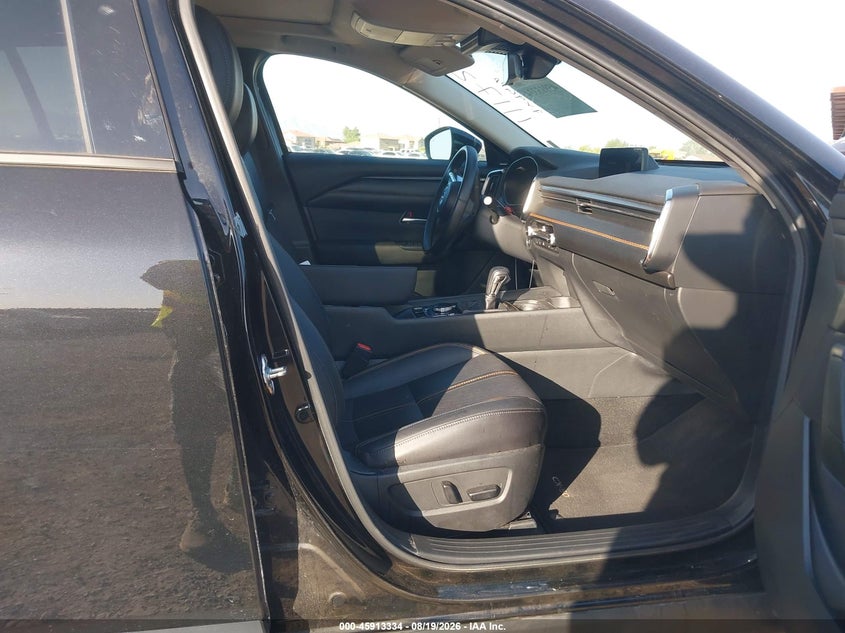2025 Mazda Cx-50 VIN 7MMVABEM4SN379827 IAAI salvage auction — NORMAL WEAR, Salvage Title, sold $16,000 on 2026-08-25 (photo 5)